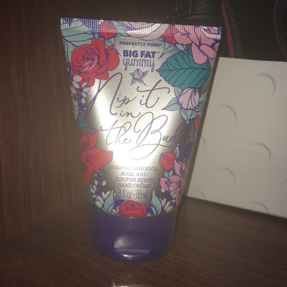 Perfectly Posh Nip It In the Bud